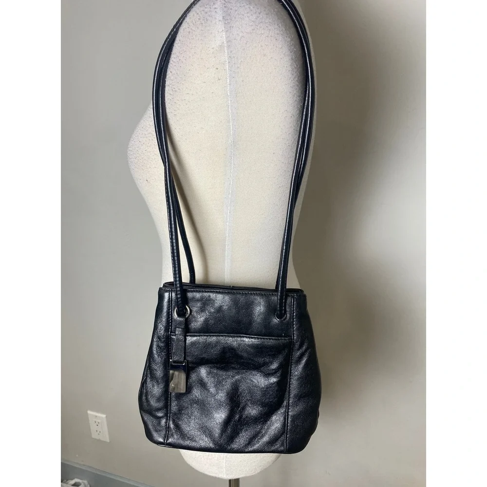 Vintage 90s Black Genuine Leather Shoulder Bag Minimalist Small Tote Purse
